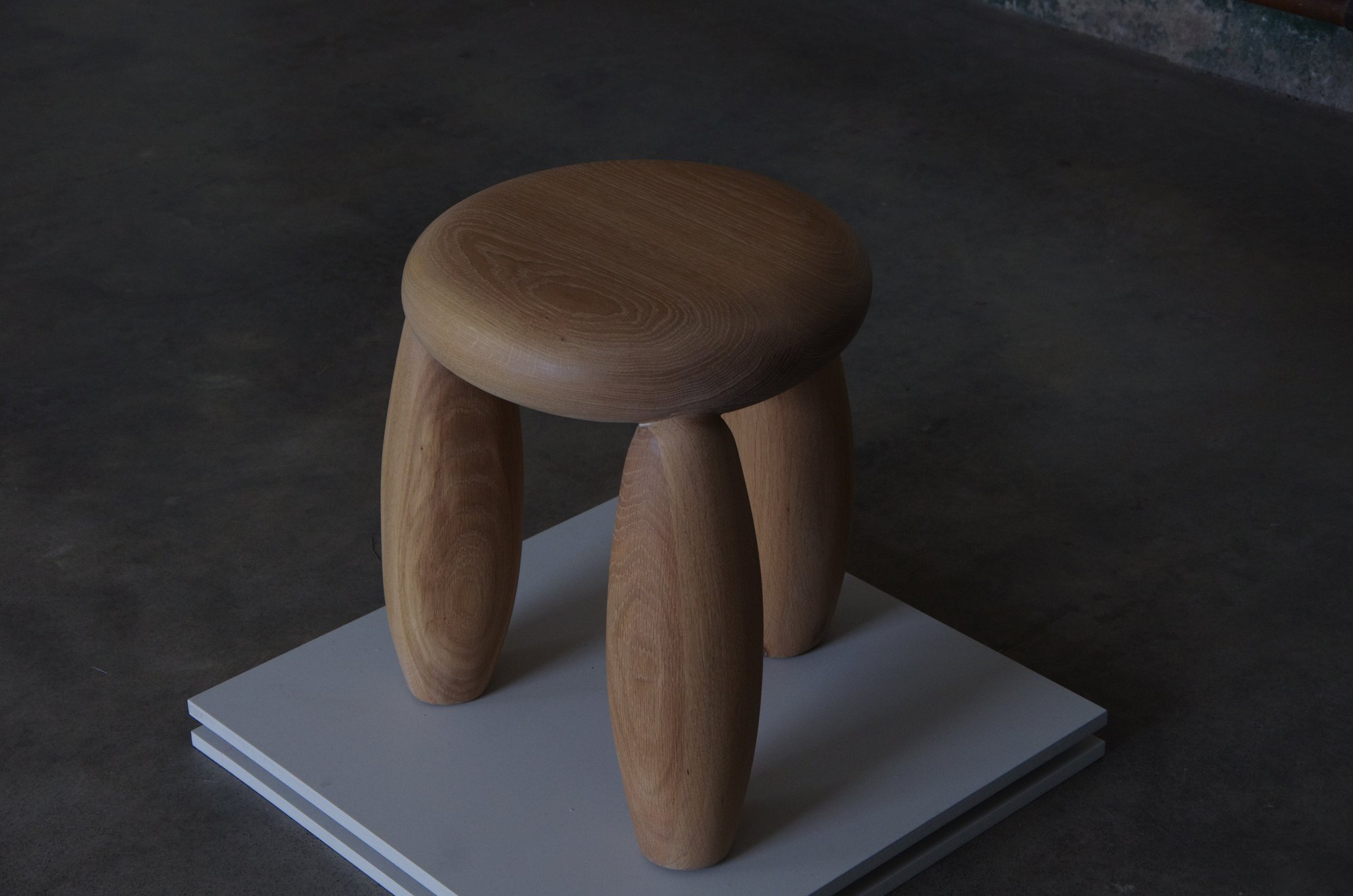 Puff Stool detail of softened edges